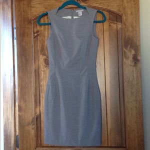 Grey sleeveless office dress